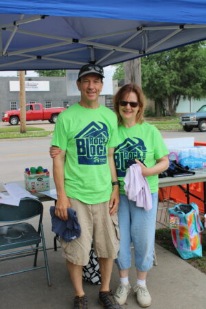 Lori Santella, Adult Shining Bright Volunteer, Habitat for Humanity of Greater Sioux Falls