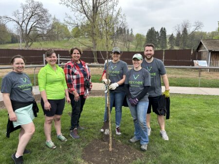 Voyage Federal Credit Union, Corporate/Business Volunteers, Butterfly House & Aquarium